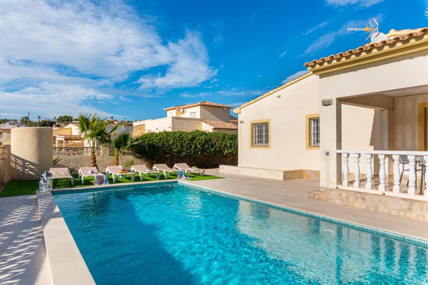 Villa Mila 10 - Plusholidays كاليبي المظهر الخارجي الصورة